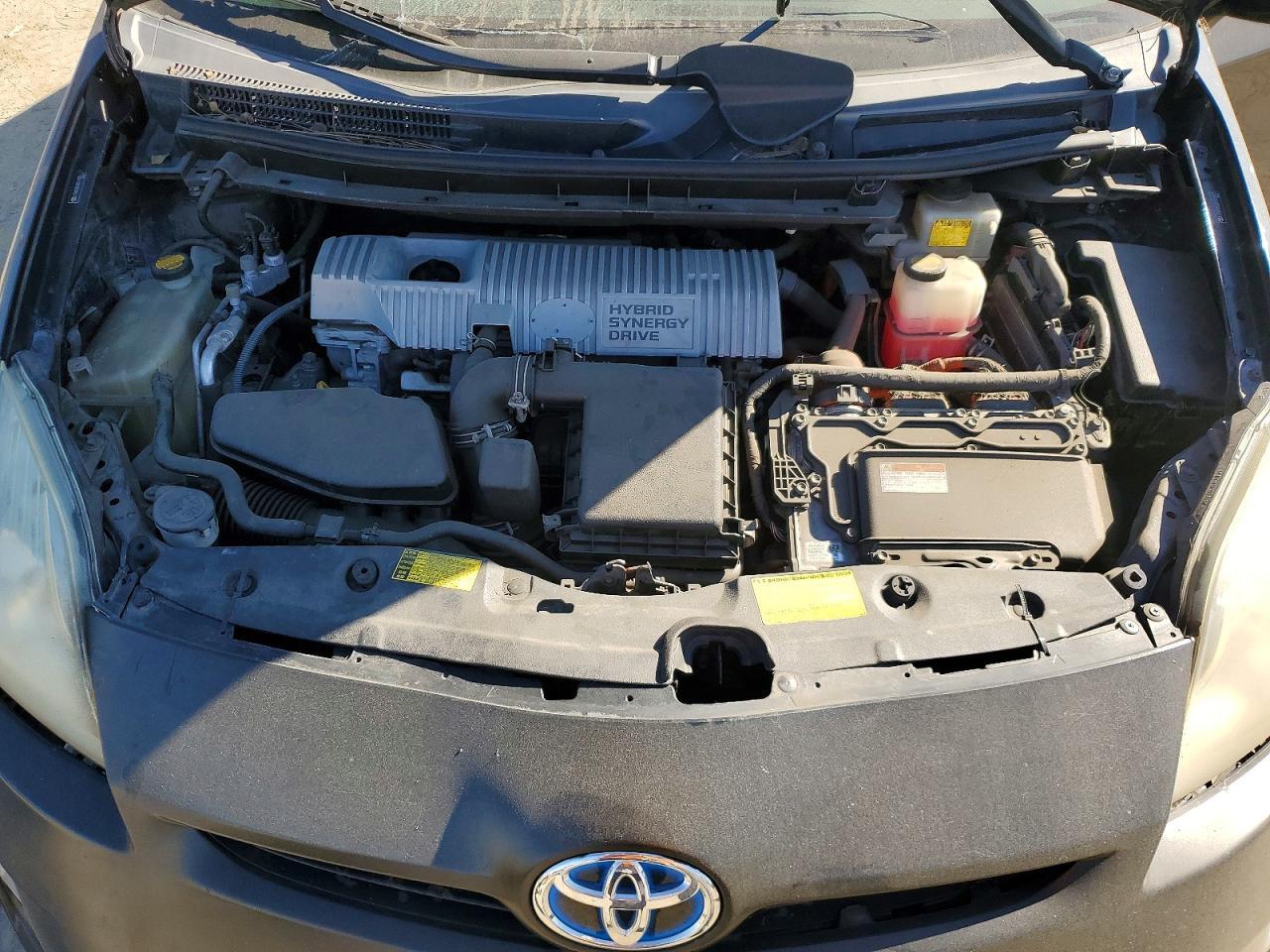 2011 TOYOTA PRIUS
