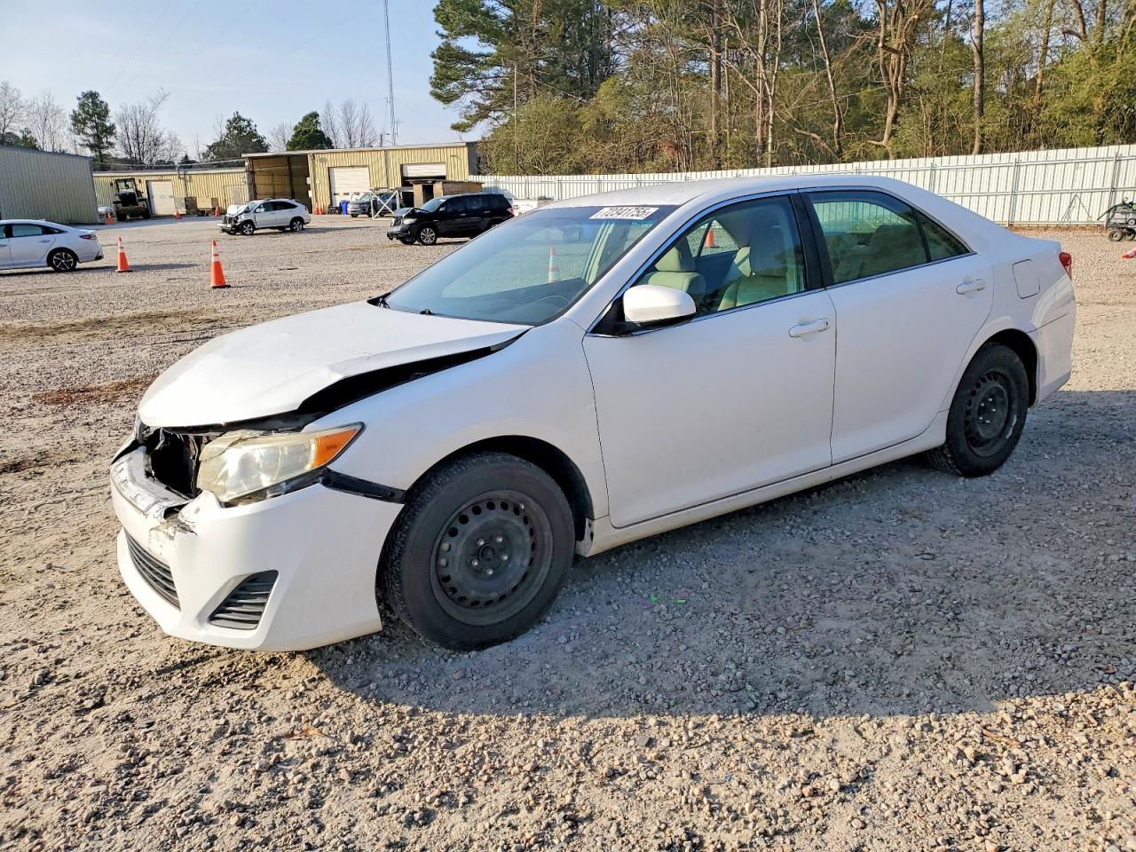 2012 TOYOTA CAMRY