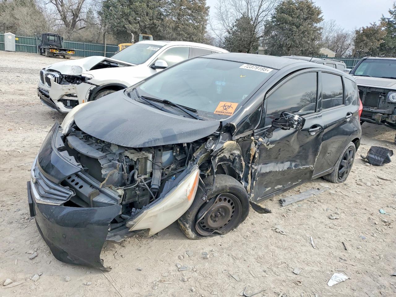 2015 NISSAN Versa Note