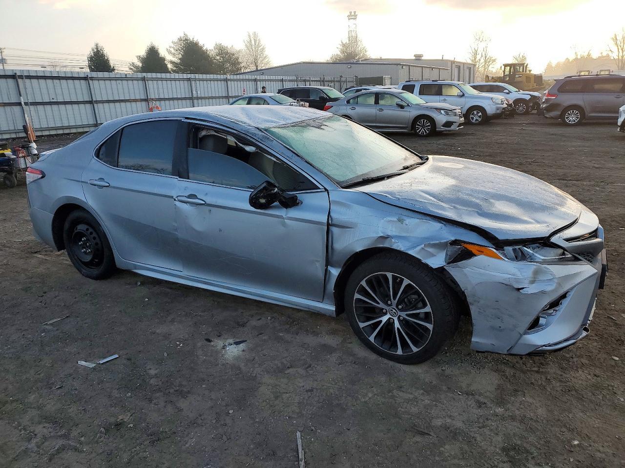 2019 TOYOTA CAMRY