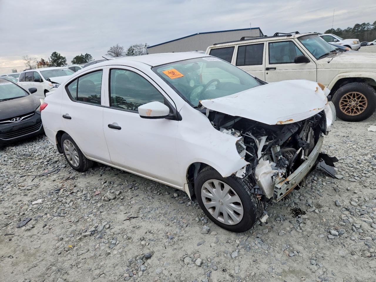 2018 NISSAN VERSA