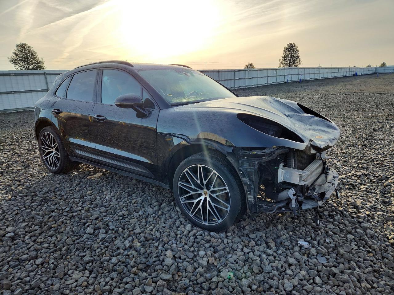 2023 PORSCHE Macan