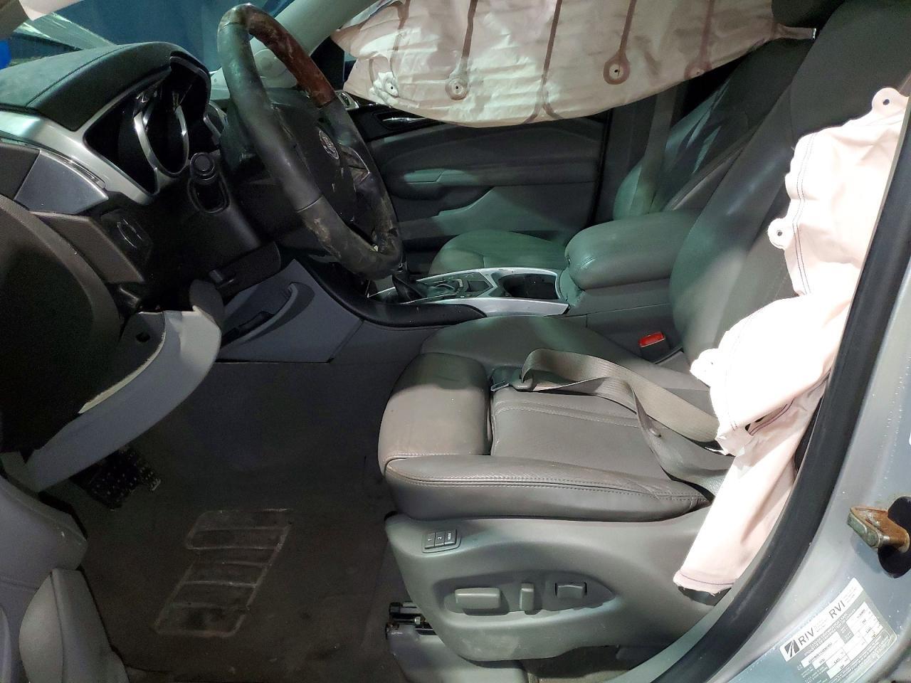 2010 CADILLAC SRX