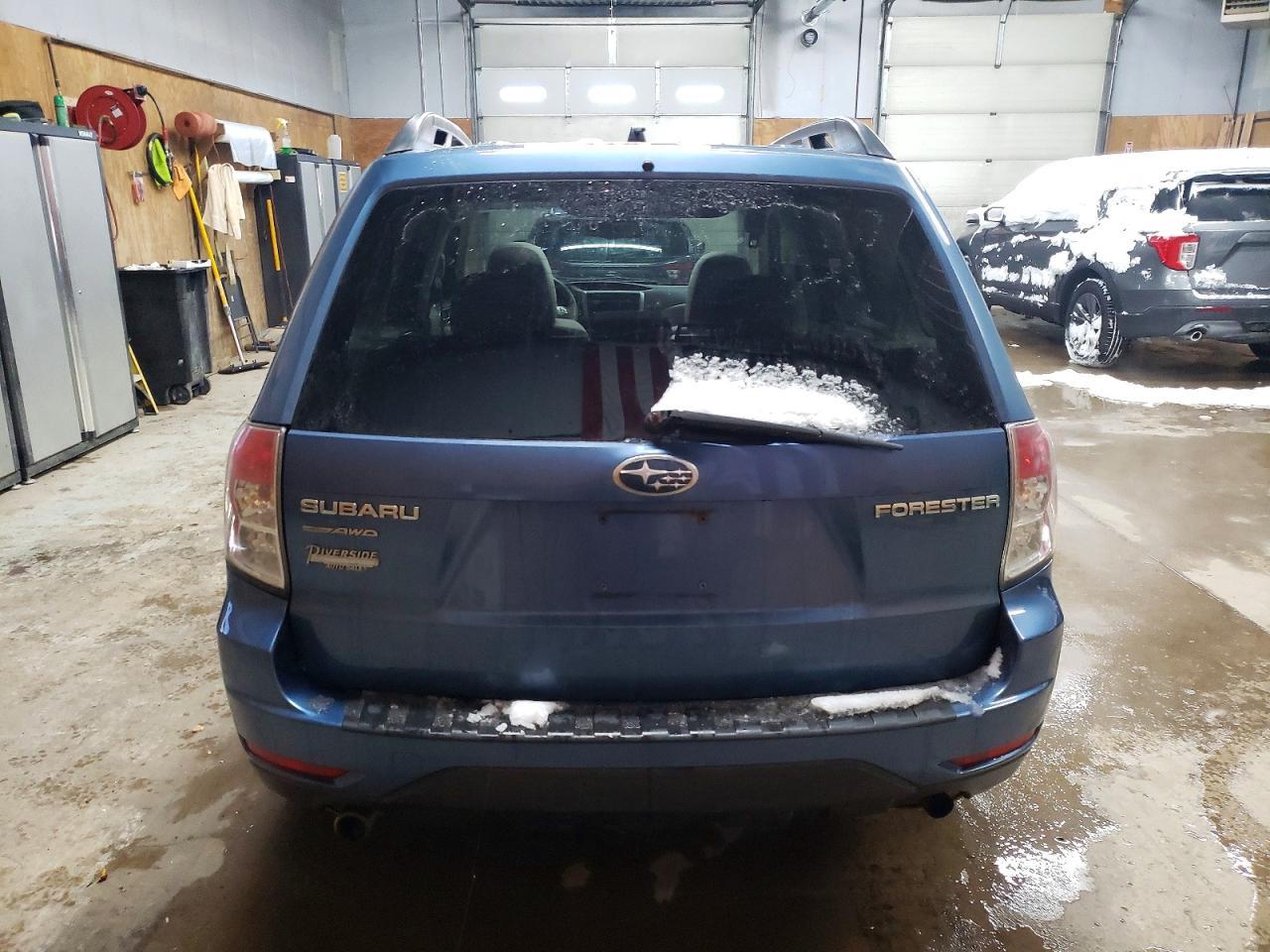 2010 SUBARU FORESTER