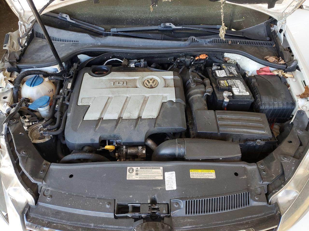 2014 VOLKSWAGEN JETTA