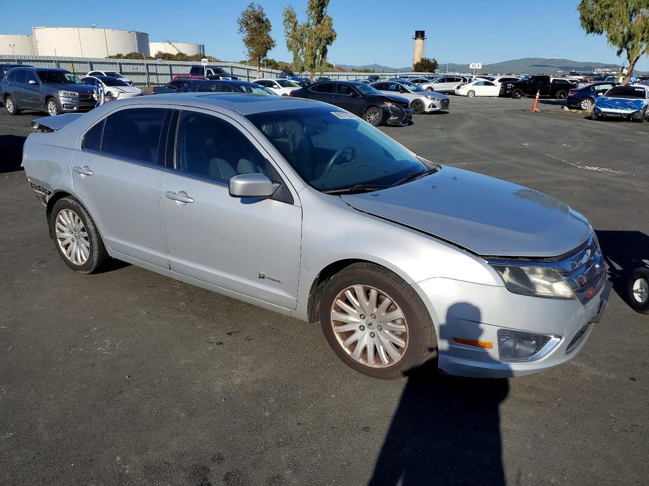 2010 FORD FUSION