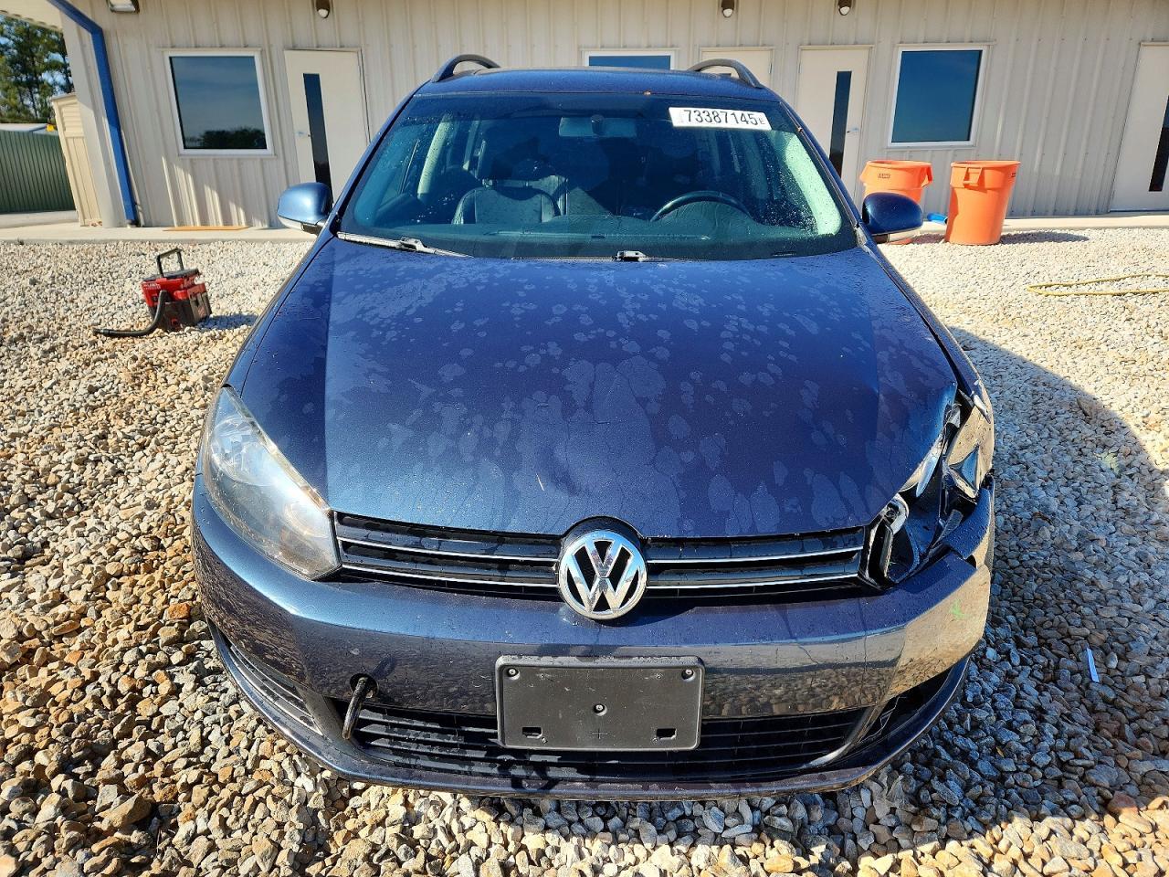 2010 VOLKSWAGEN JETTA