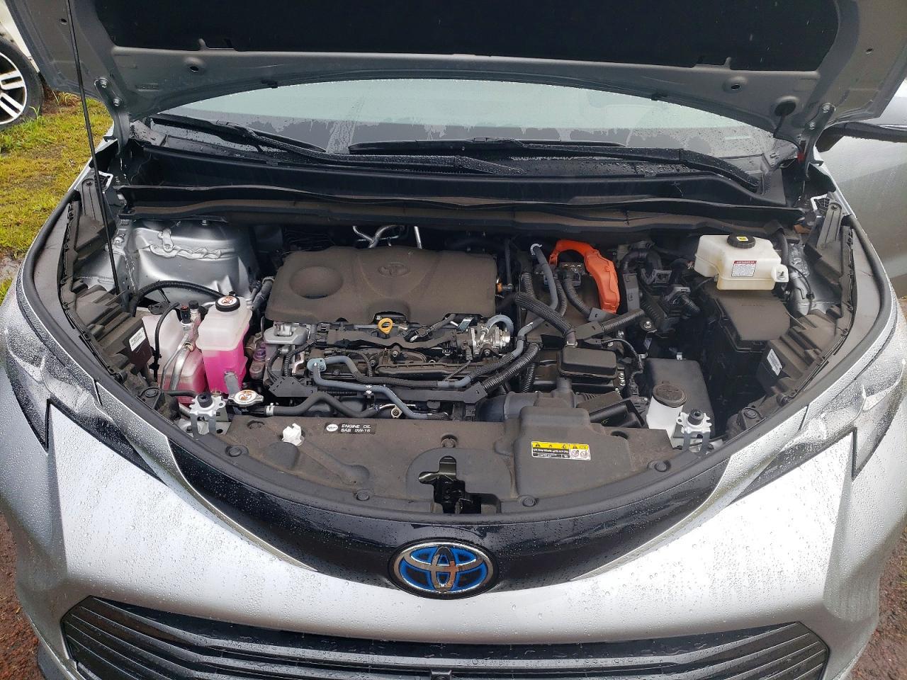 2023 TOYOTA SIENNA
