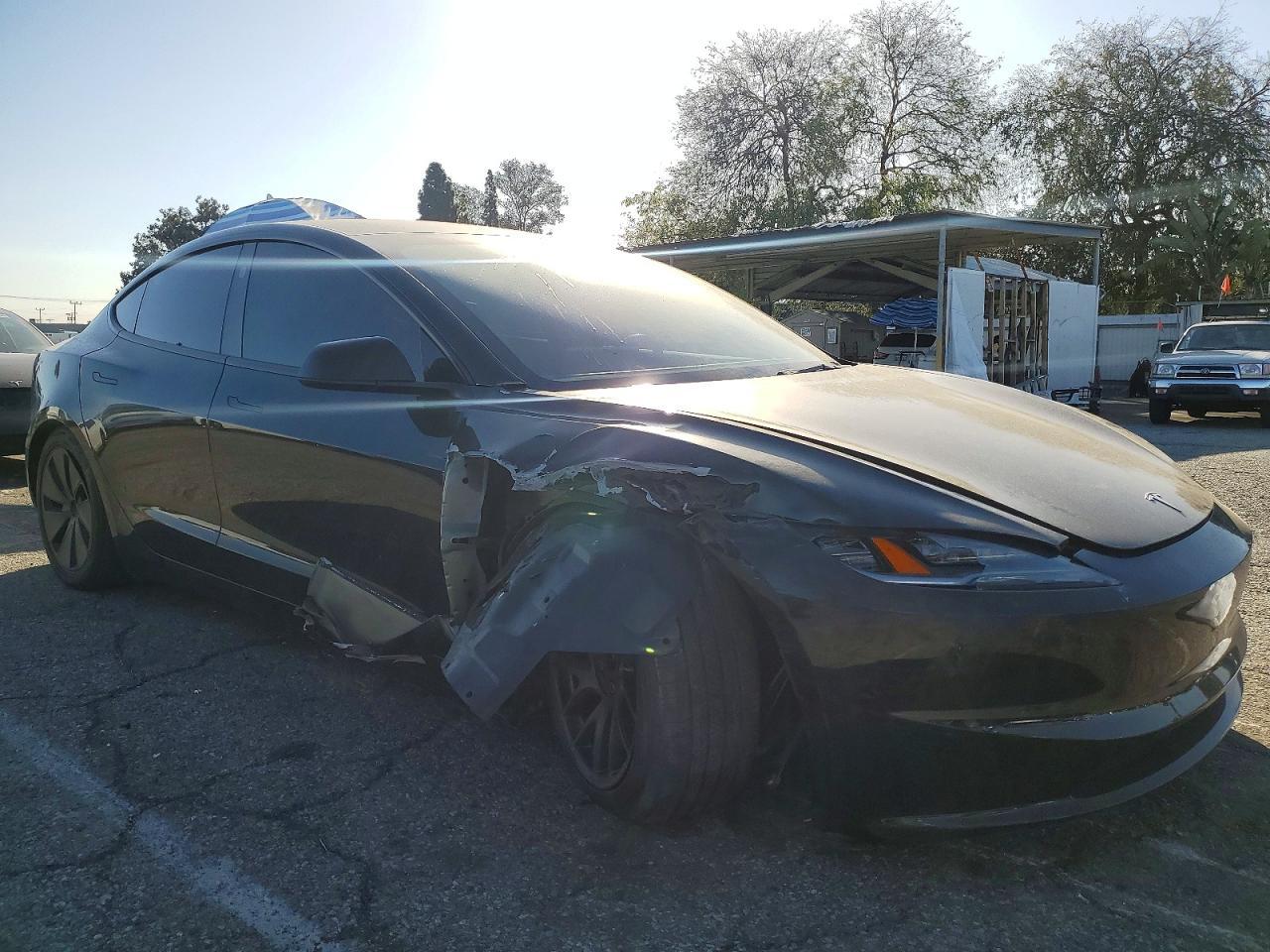 2024 TESLA MODEL 3