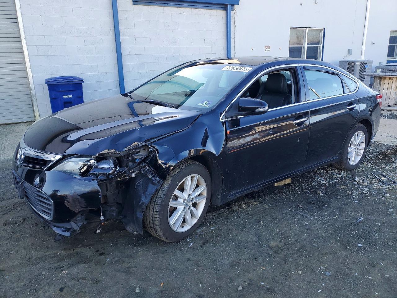 2015 TOYOTA Avalon