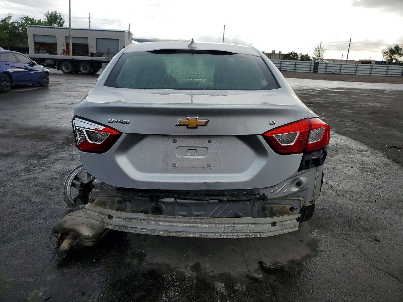 2019 CHEVROLET CRUZE