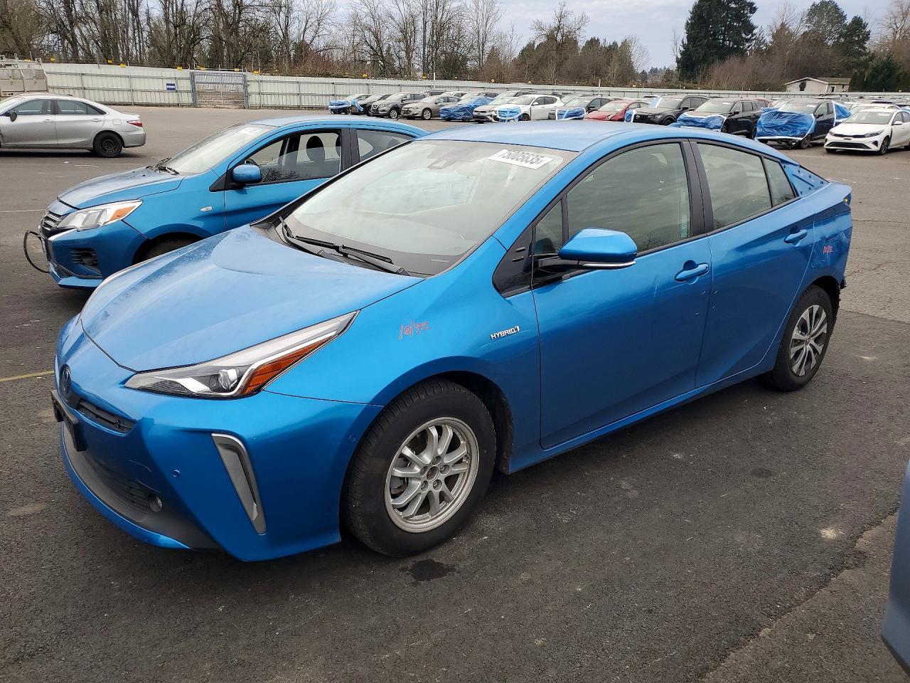 2019 TOYOTA PRIUS