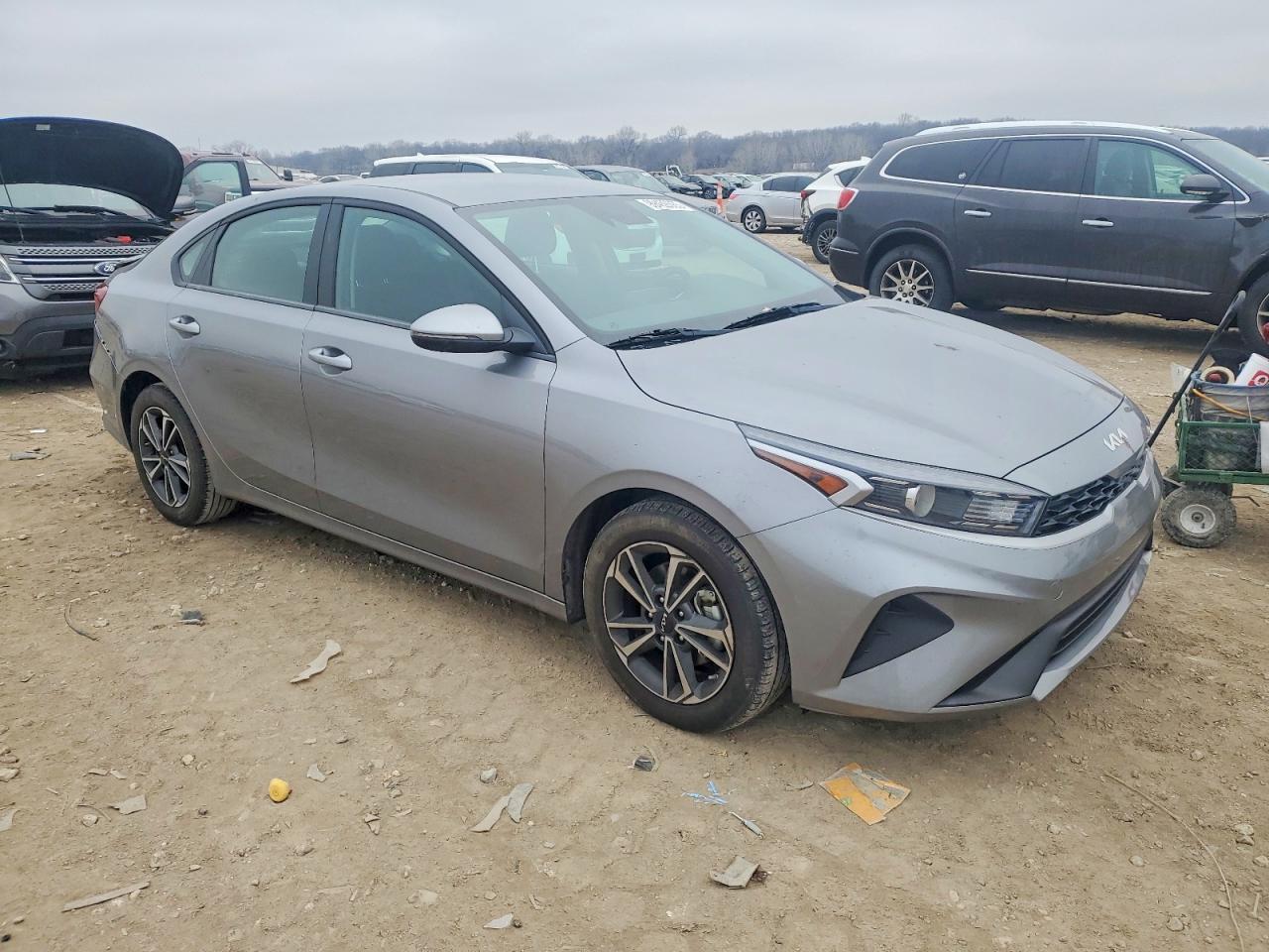 2024 KIA FORTE