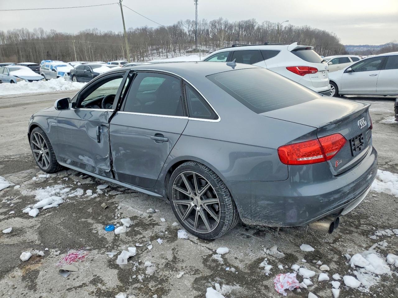 2012 AUDI S4