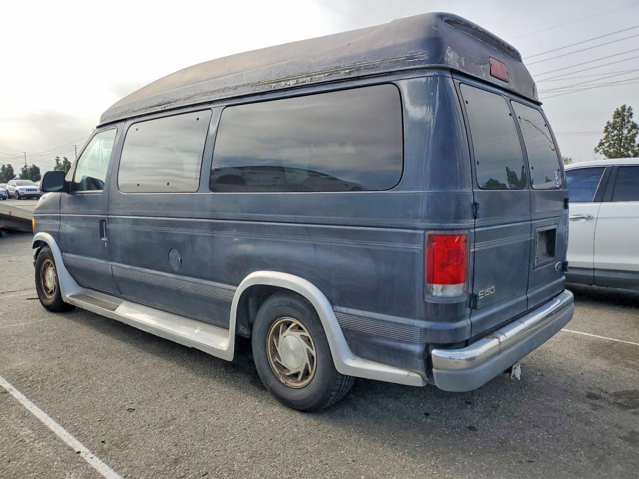 1999 FORD ECONOLINE