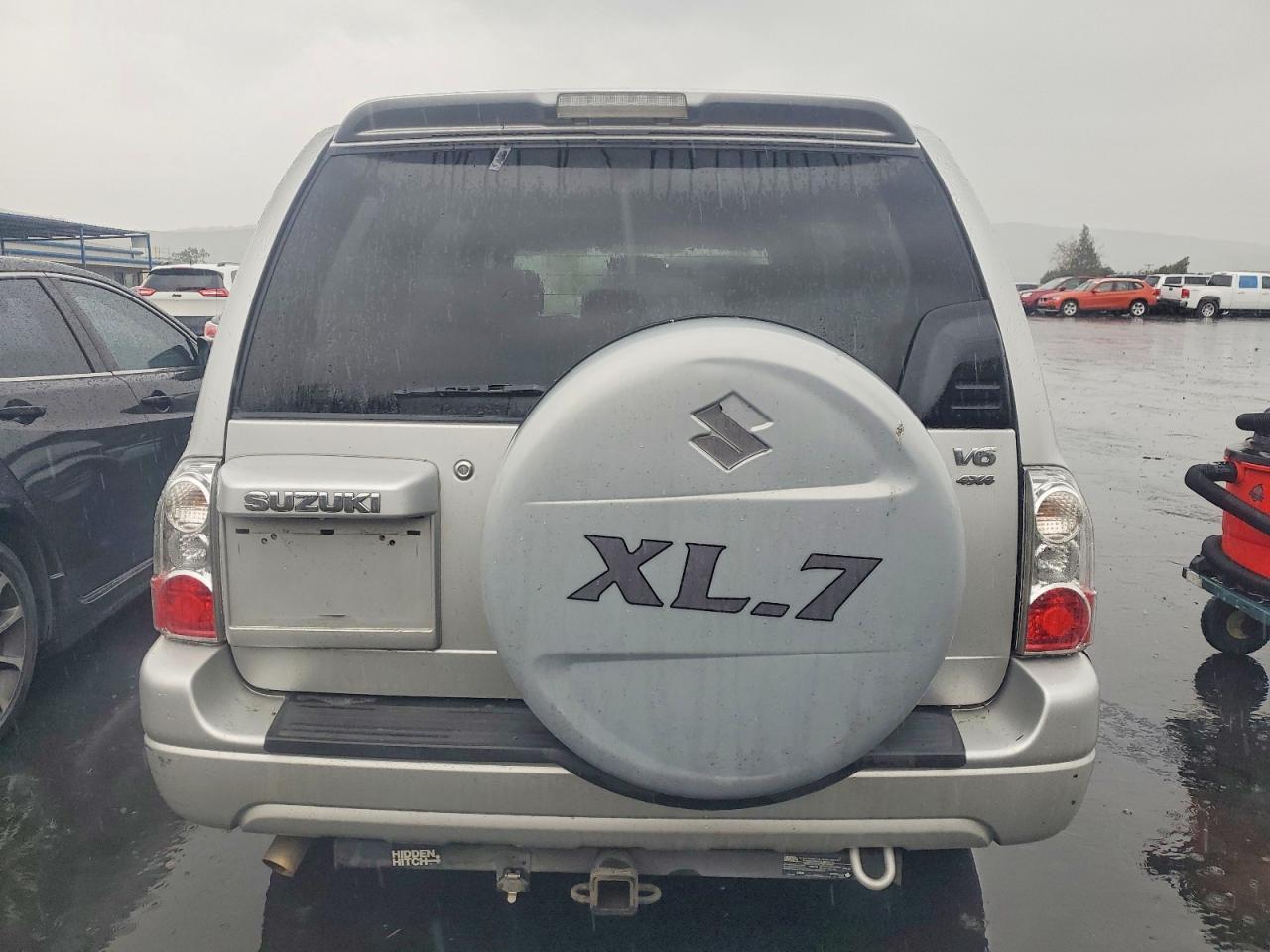 2004 SUZUKI Xl-7