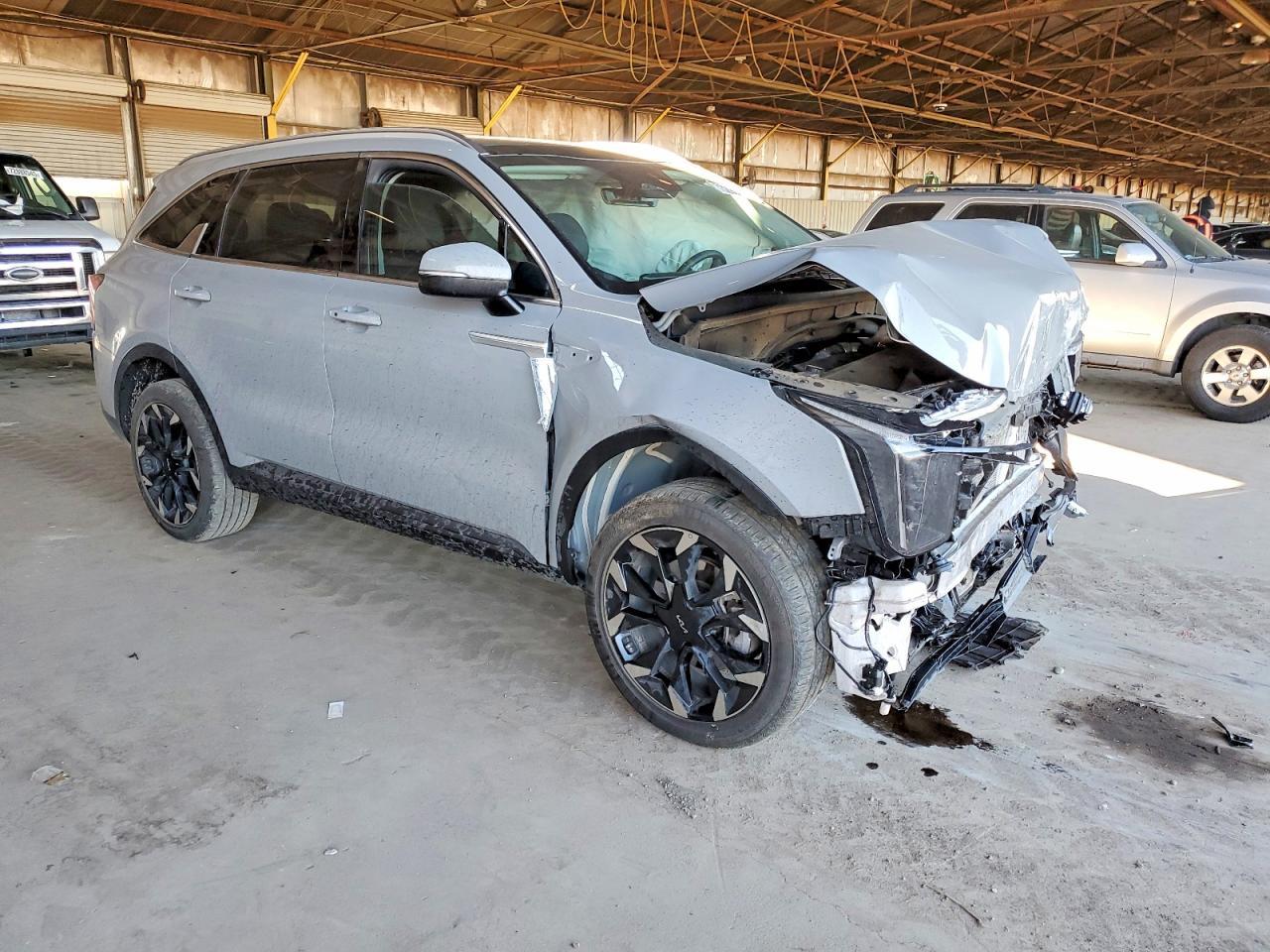 2025 KIA SORENTO