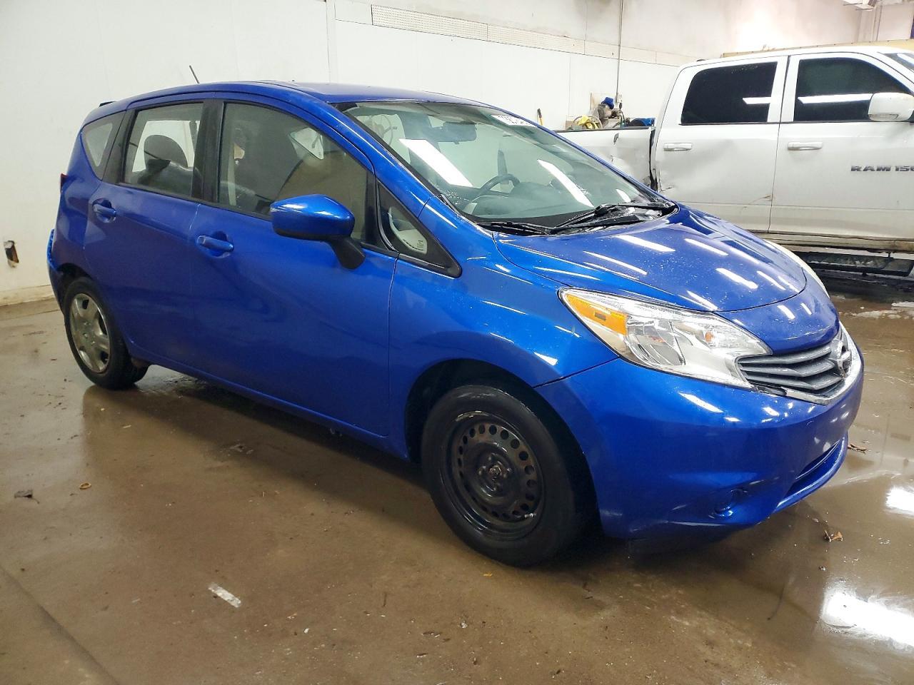 2016 NISSAN Versa Note