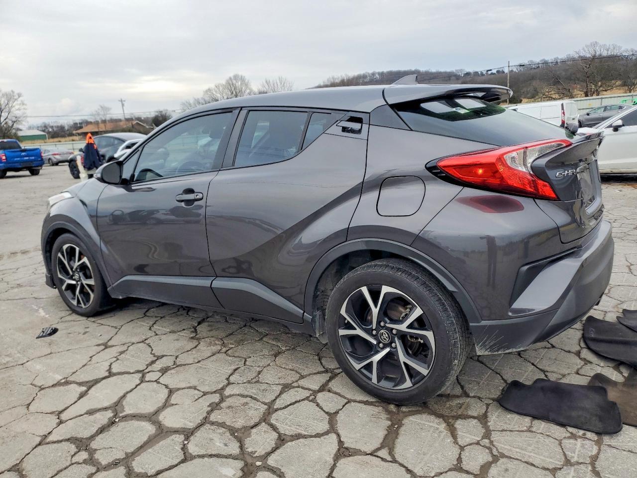 2018 TOYOTA C-HR