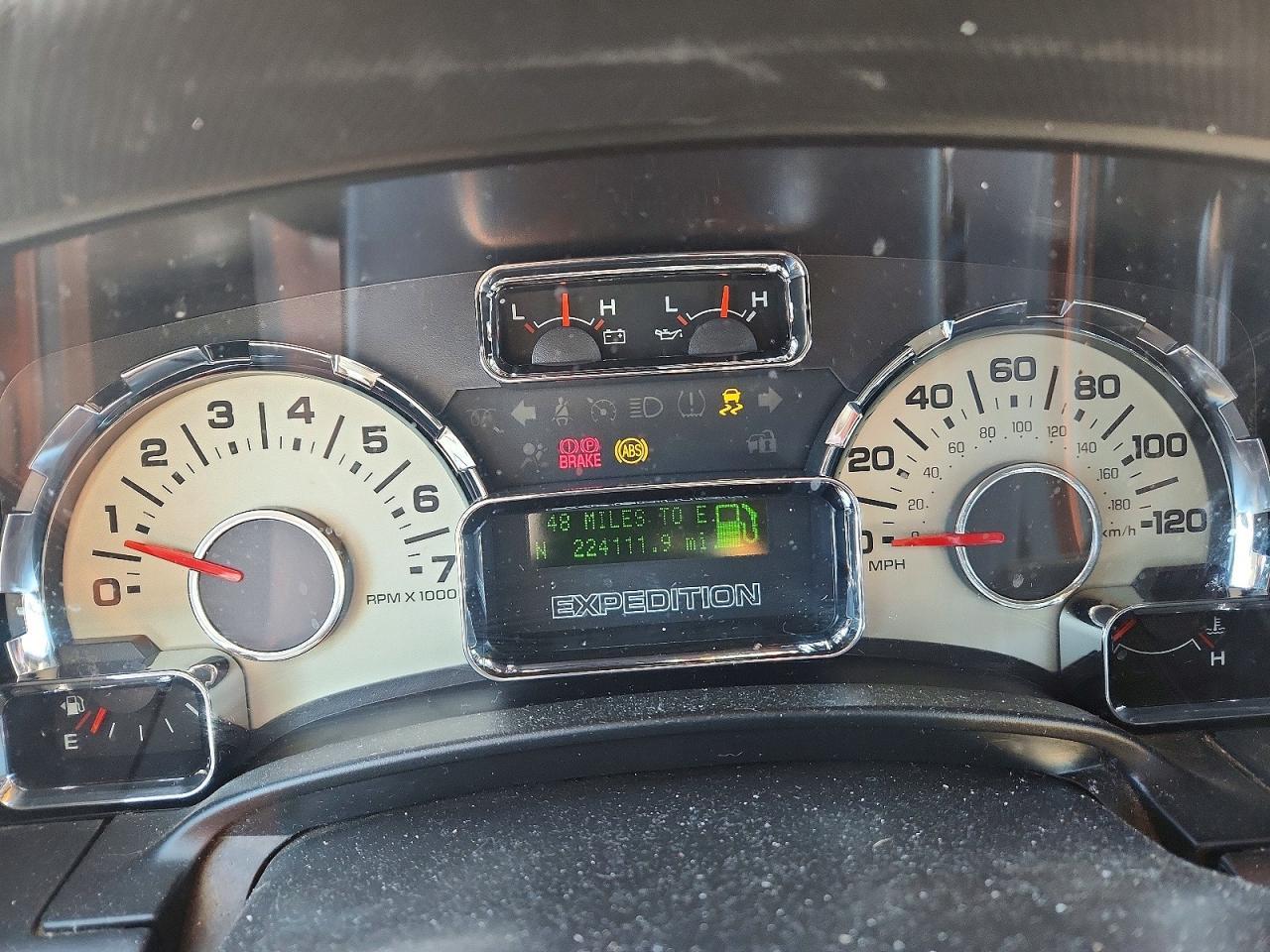 2010 FORD Expedition