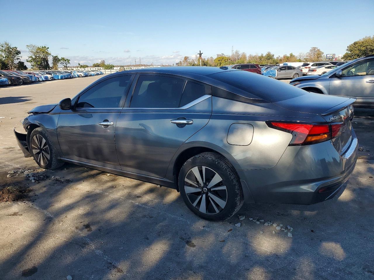 2021 NISSAN ALTIMA