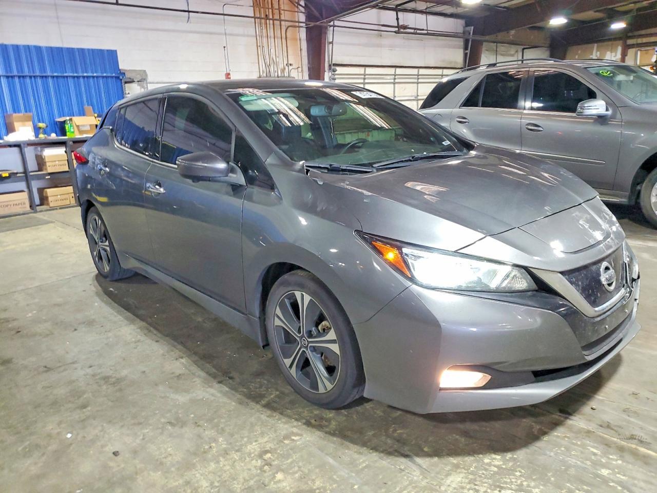 2019 NISSAN LEAF