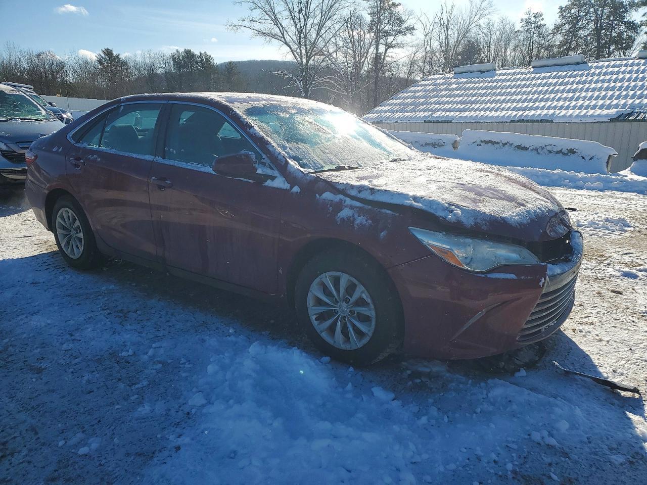 2016 TOYOTA CAMRY