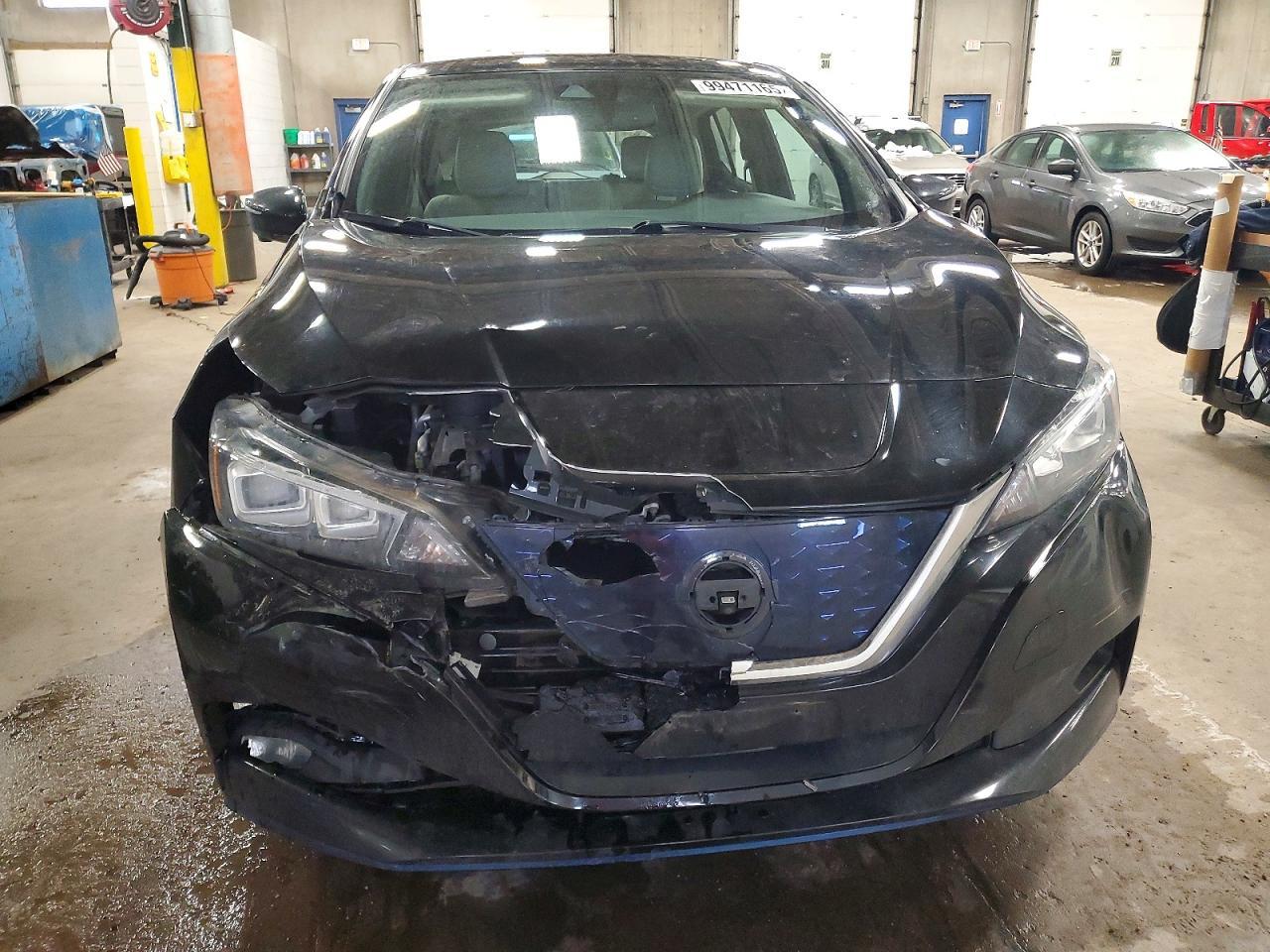 2019 NISSAN LEAF