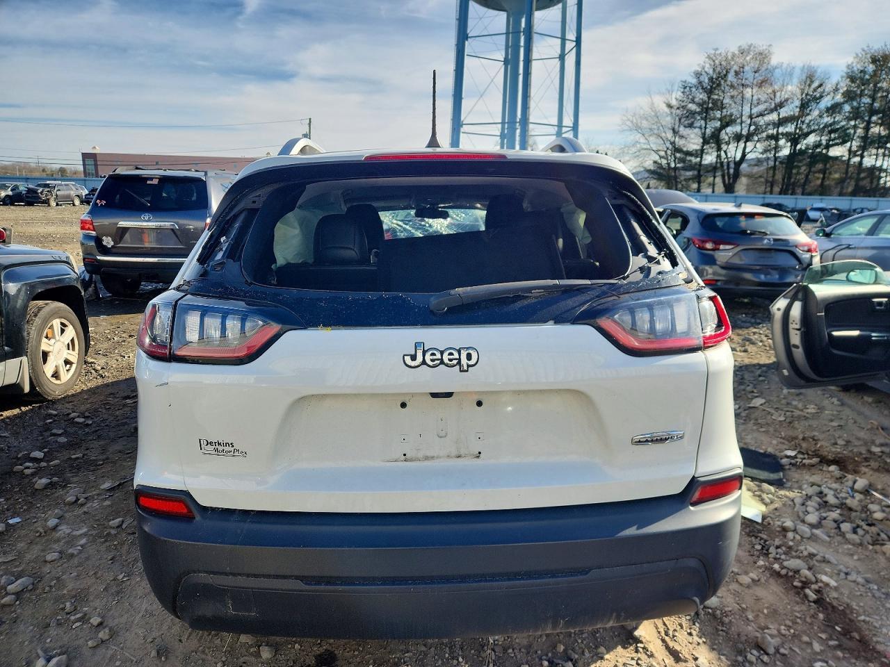 2019 JEEP CHEROKEE