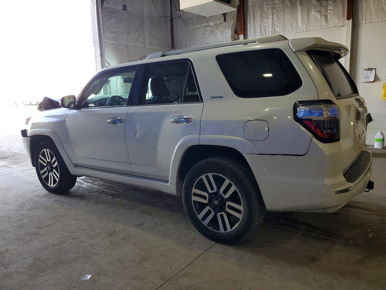 2016 TOYOTA 4Runner