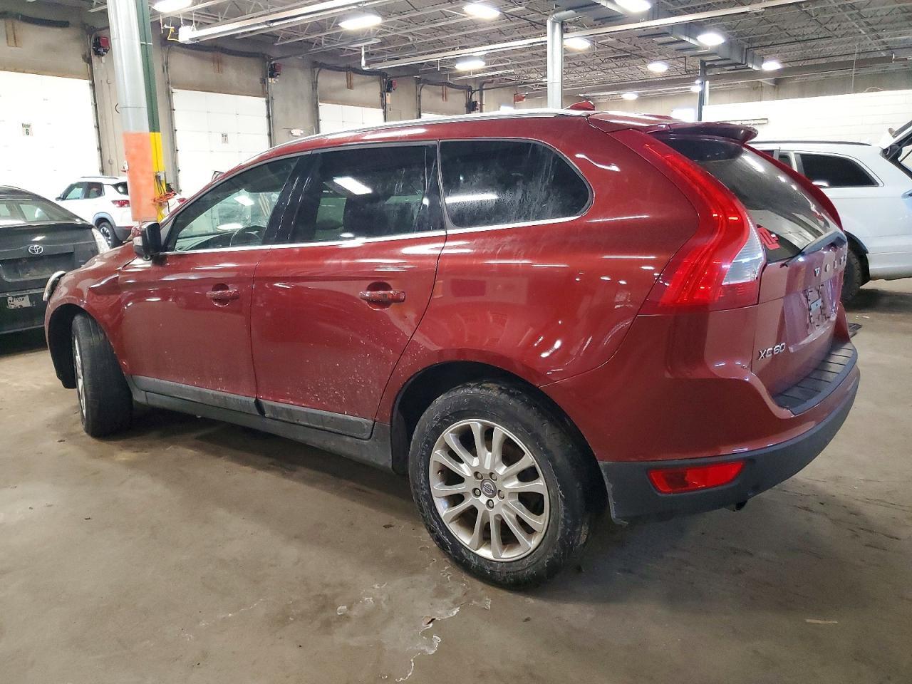 2010 VOLVO XC60