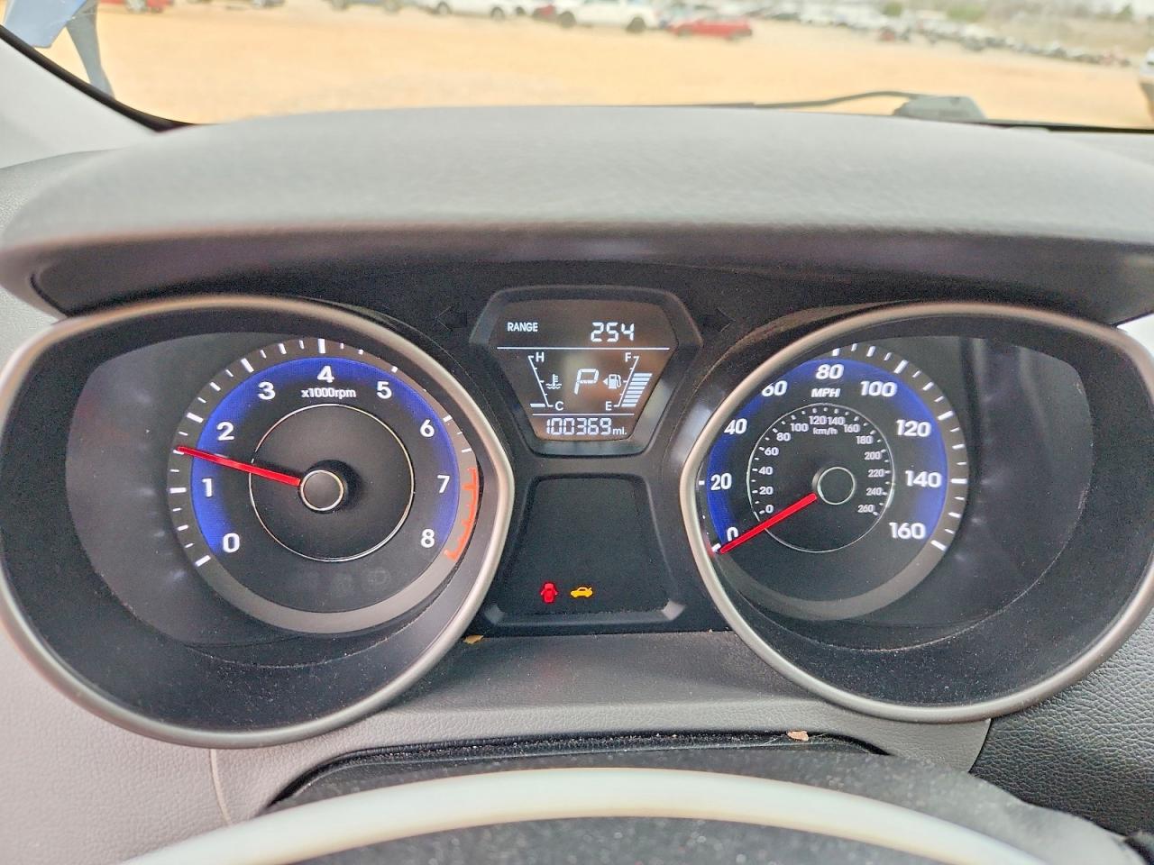 2016 HYUNDAI ELANTRA