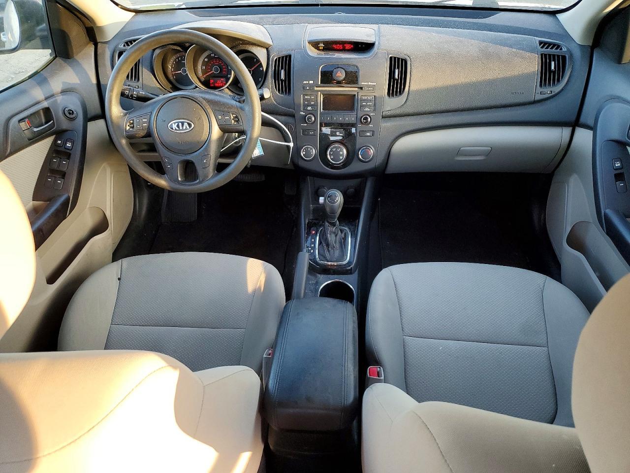 2012 KIA FORTE