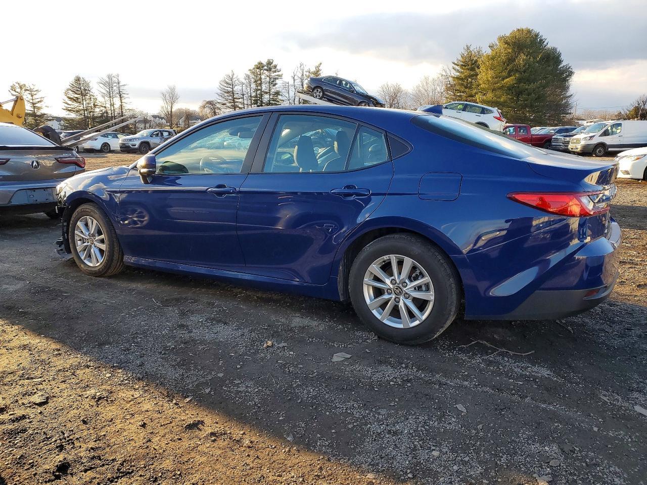 2025 TOYOTA CAMRY