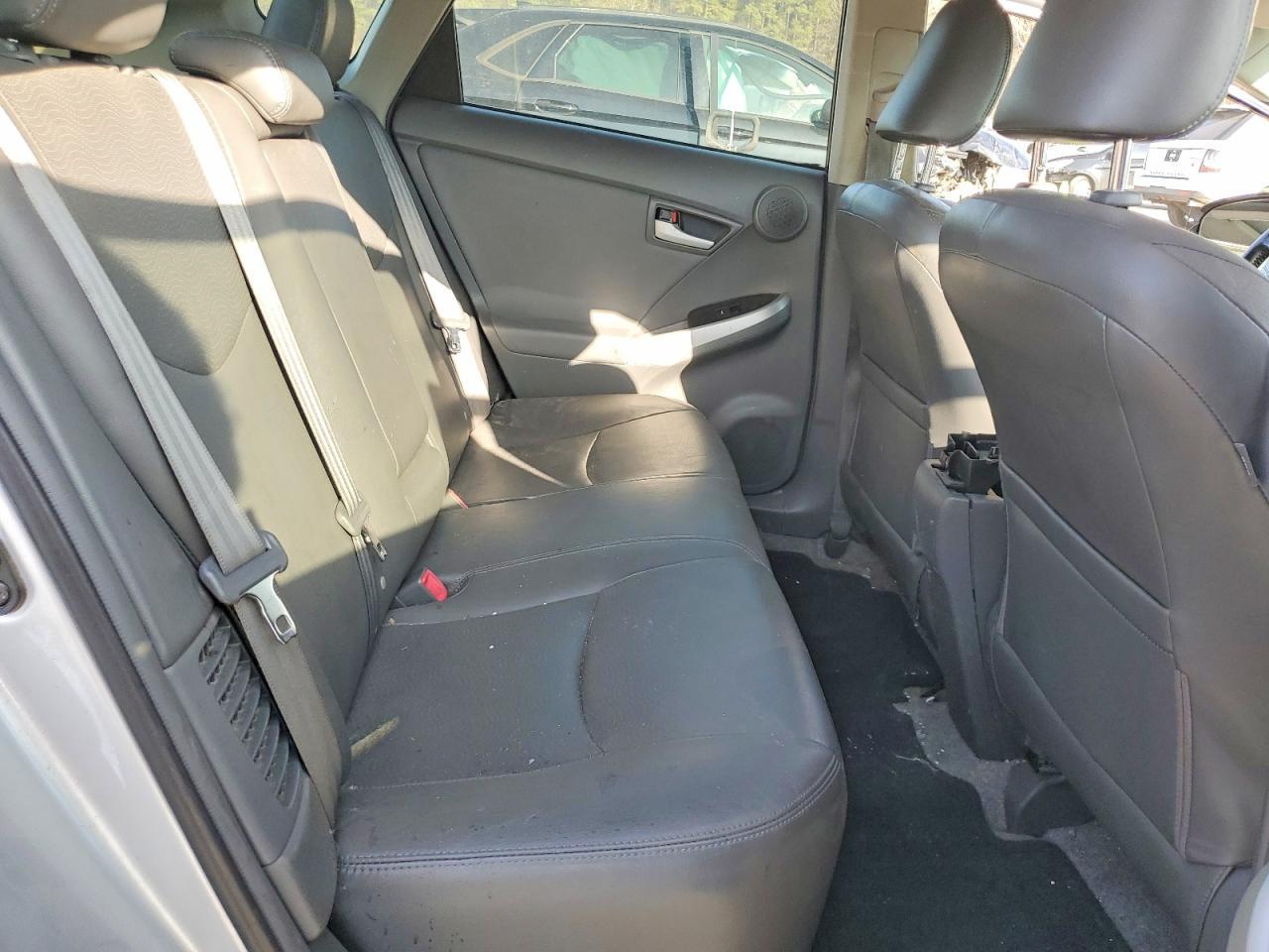 2011 TOYOTA PRIUS