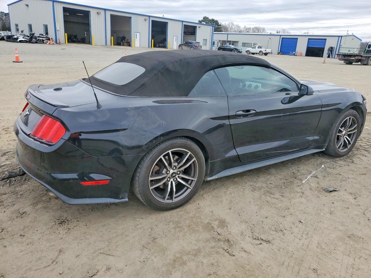 2017 FORD MUSTANG