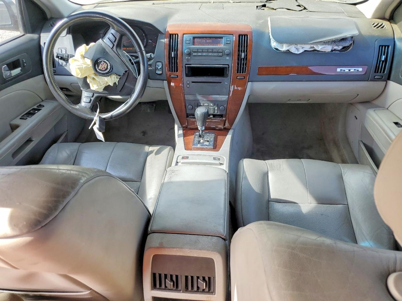 2005 CADILLAC STS