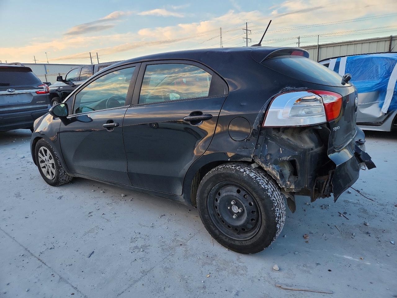 2013 KIA RIO