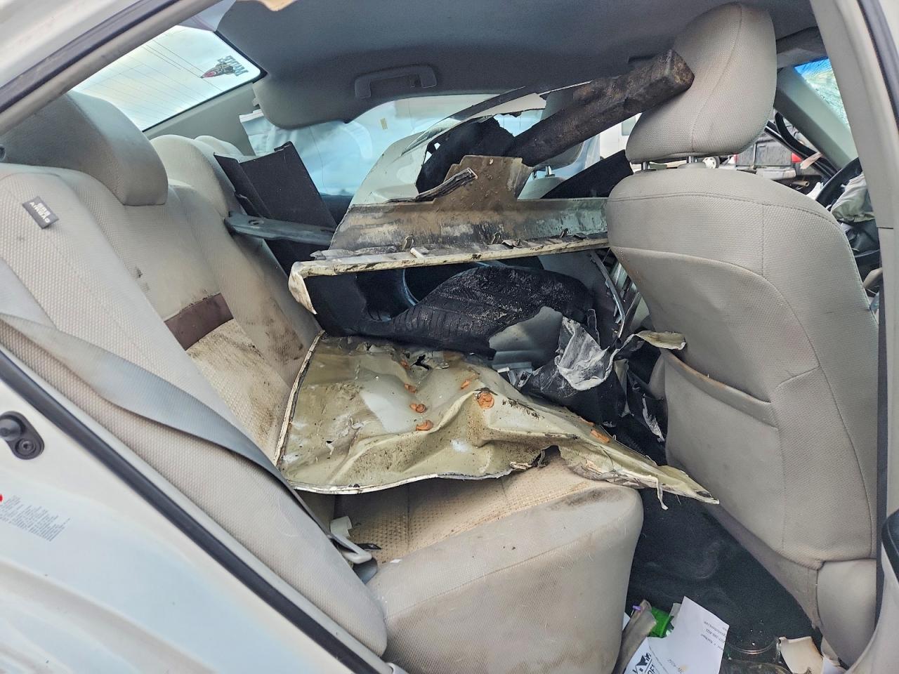 2012 TOYOTA CAMRY