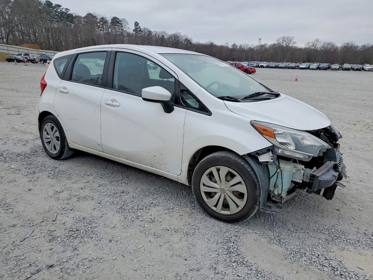 2017 NISSAN Versa Note
