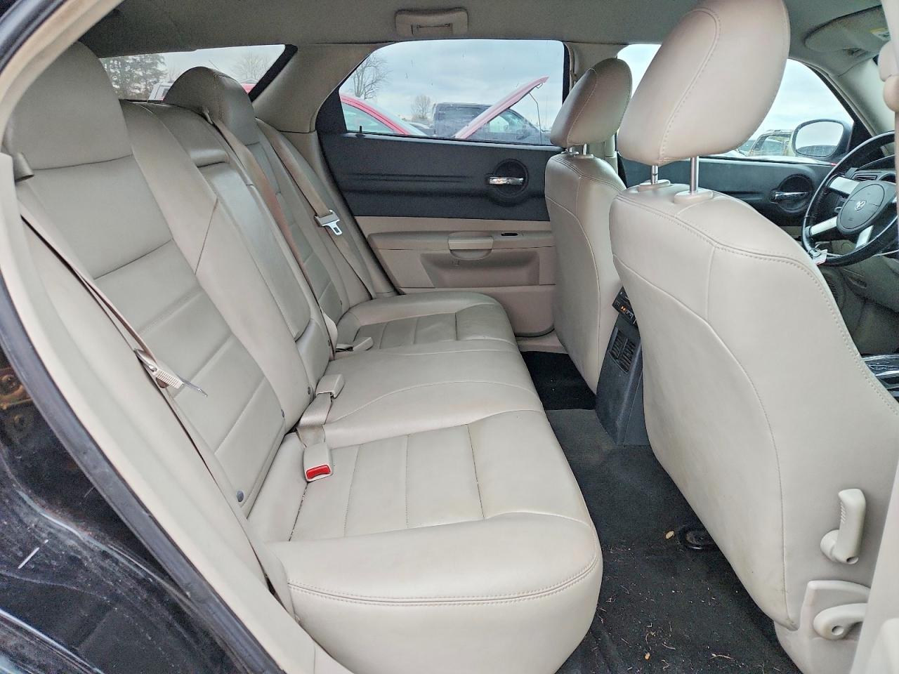 2006 DODGE MAGNUM