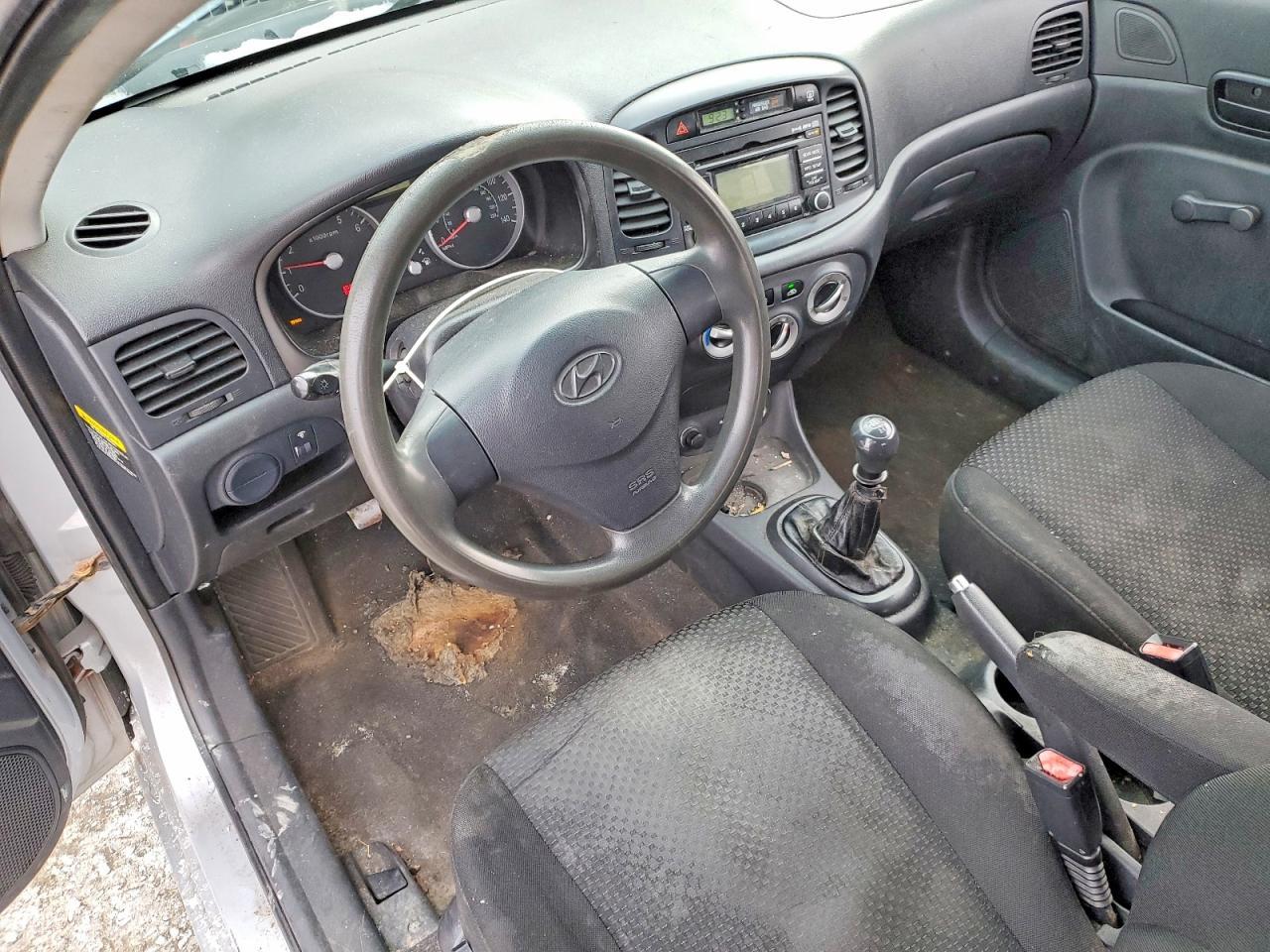 2009 HYUNDAI ACCENT