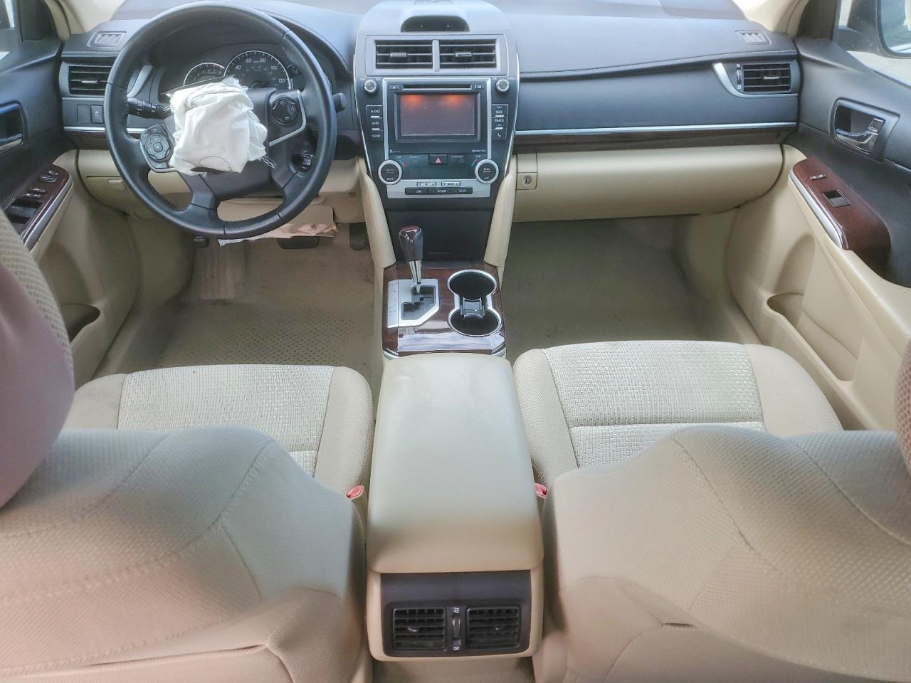 2014 TOYOTA CAMRY