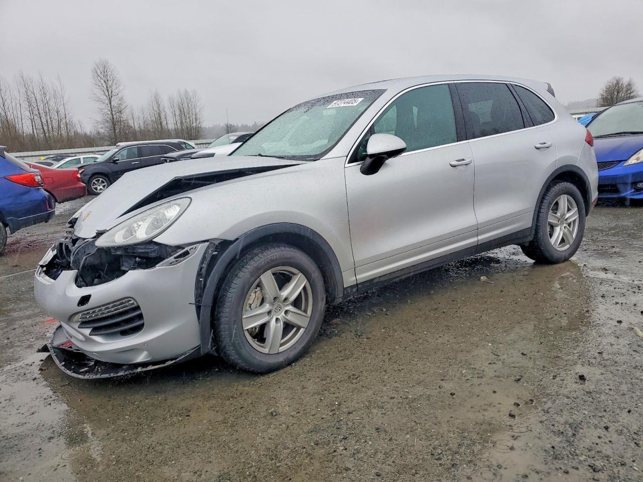 2014 PORSCHE CAYENNE