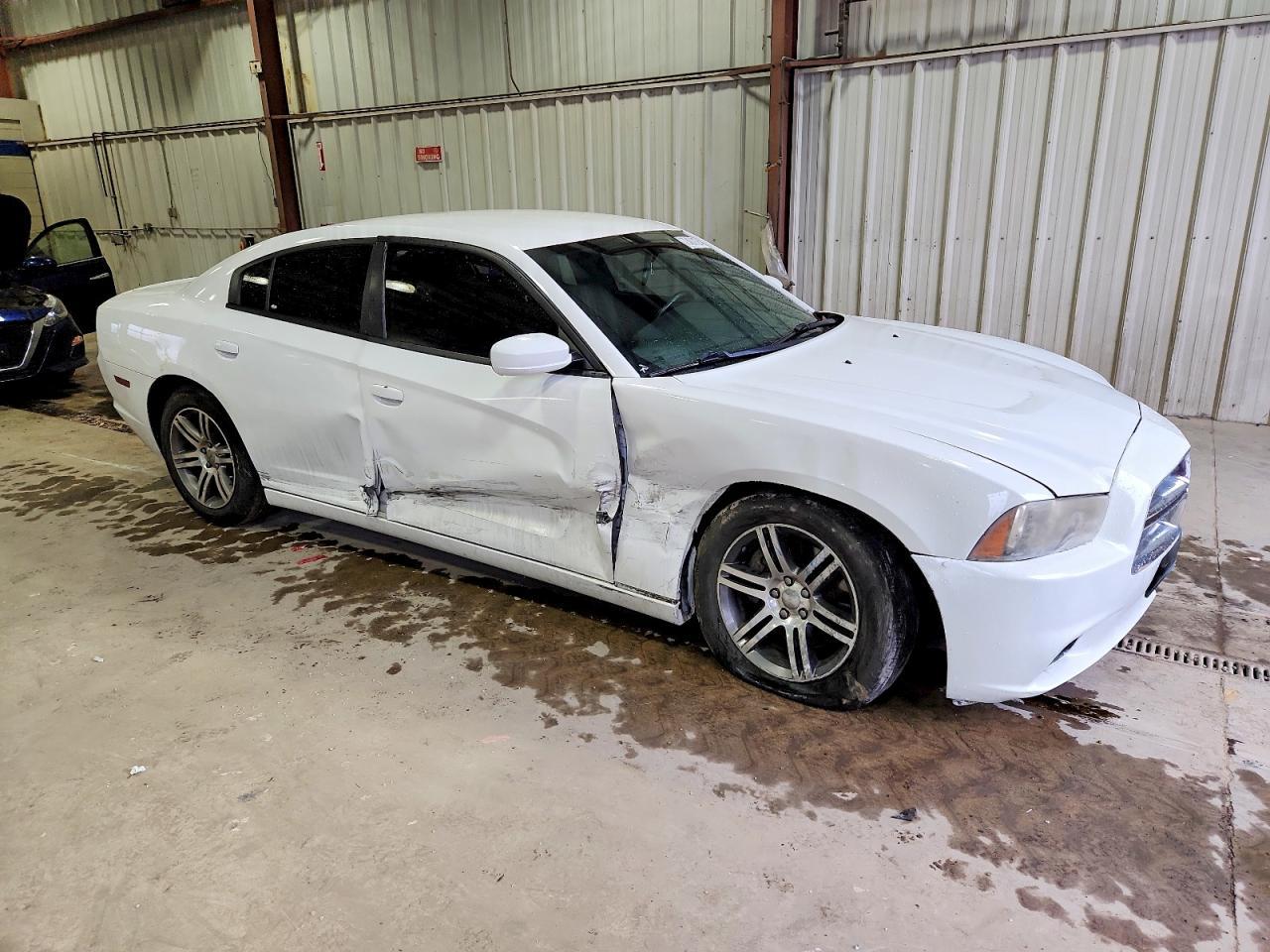 2012 DODGE CHARGER