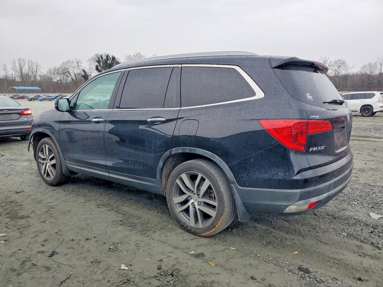 2016 HONDA PILOT