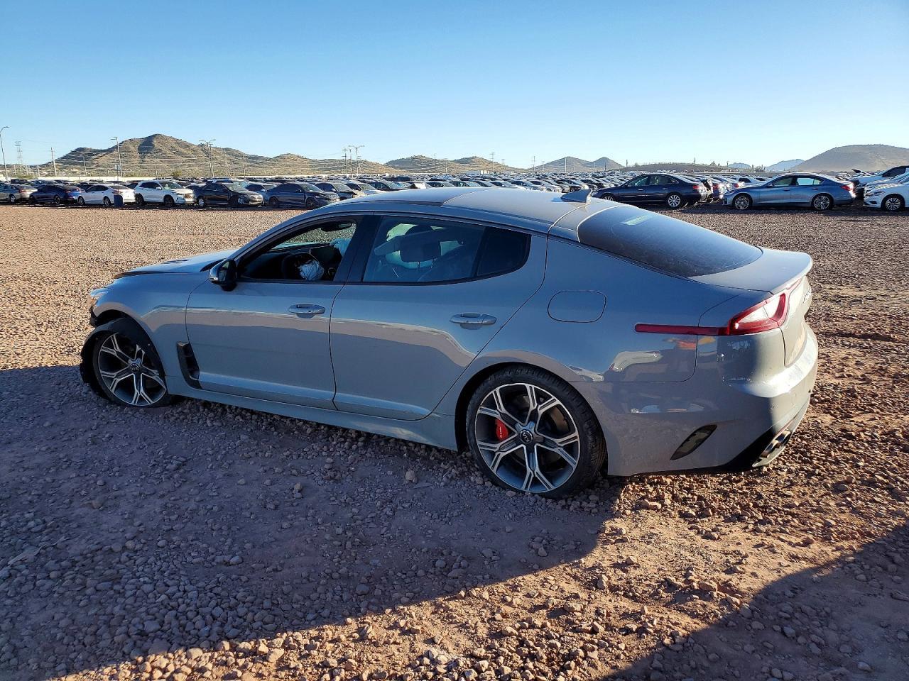 2021 KIA Stinger