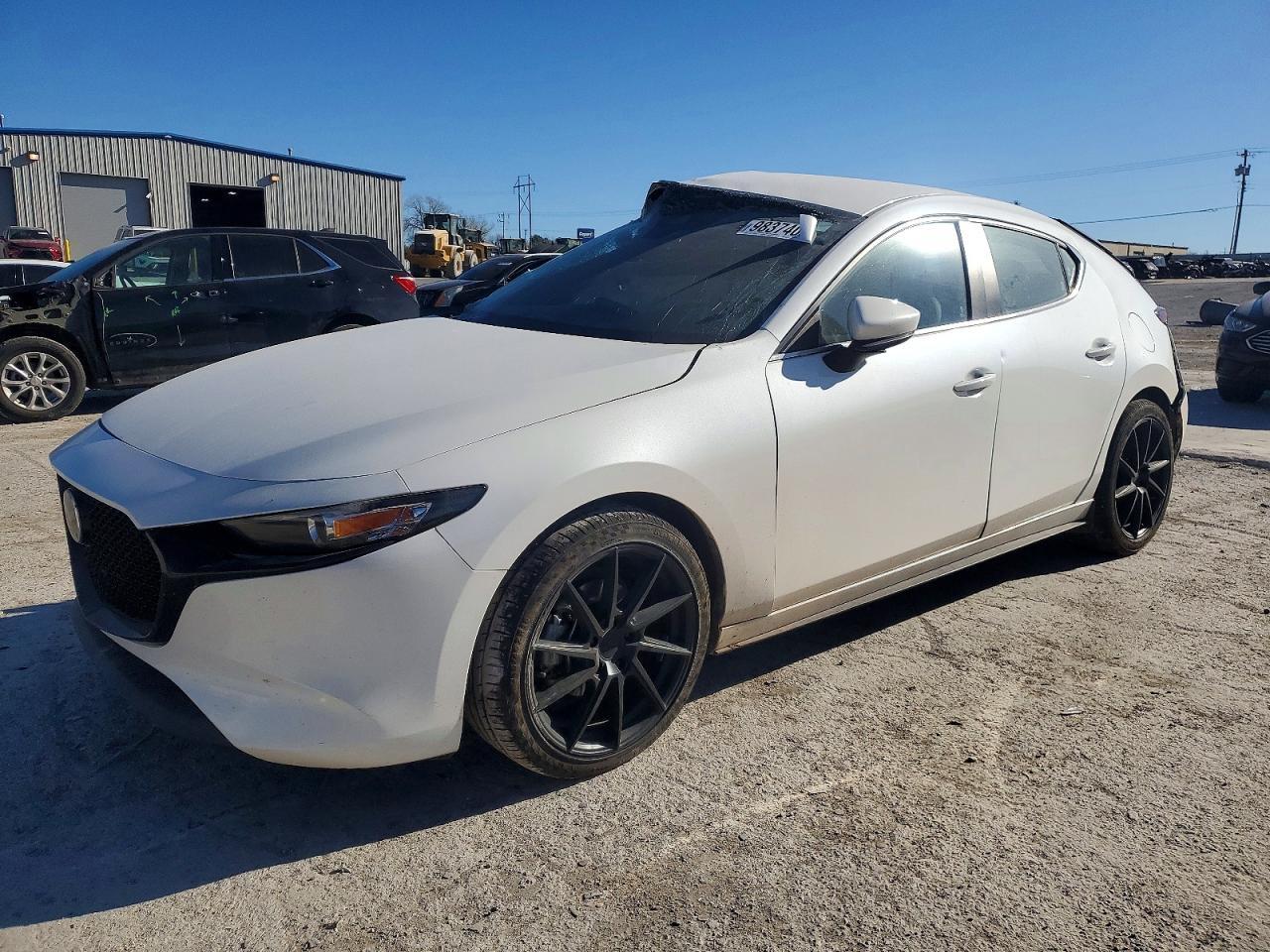 2019 MAZDA 3