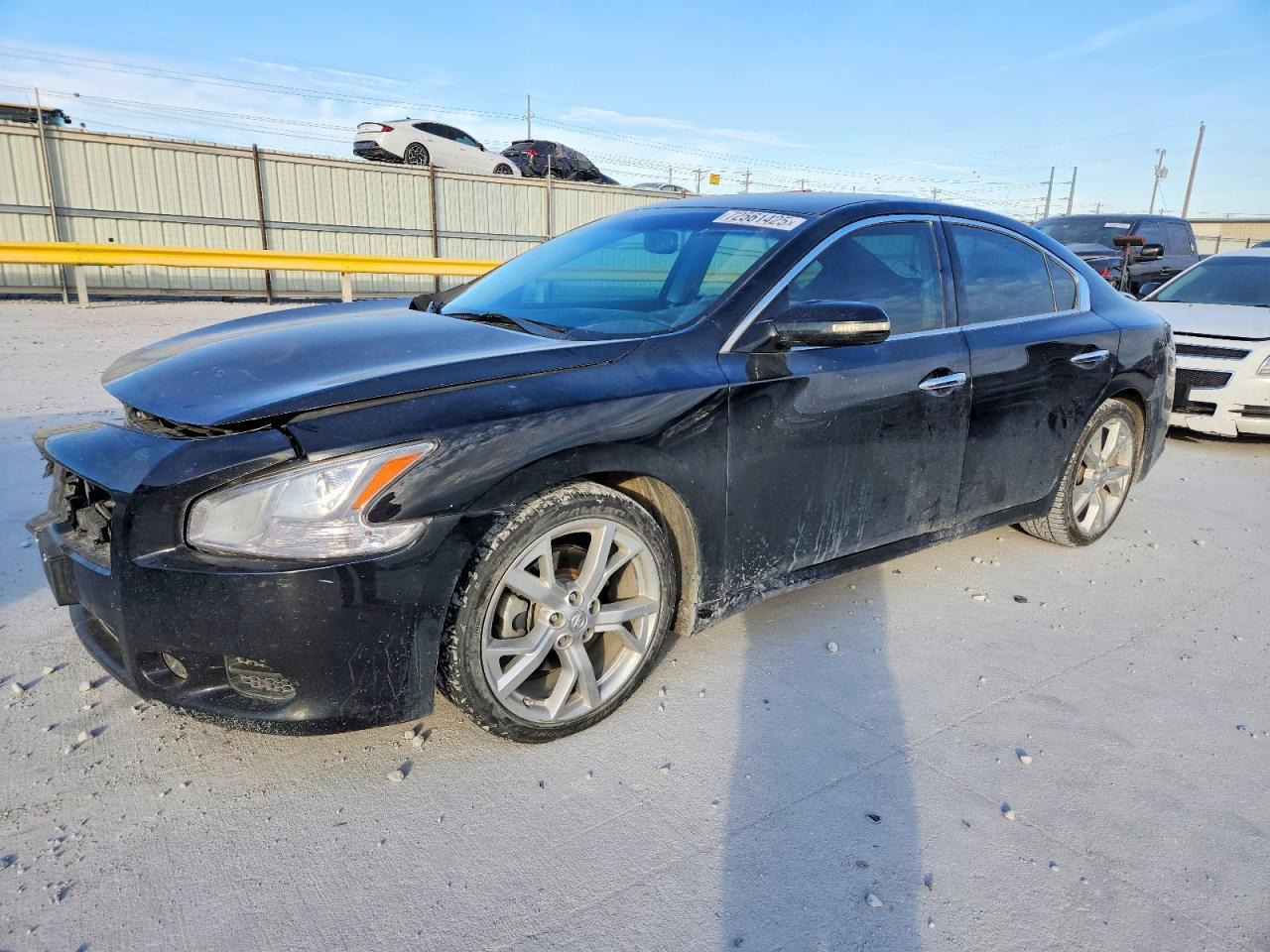 2012 NISSAN Maxima