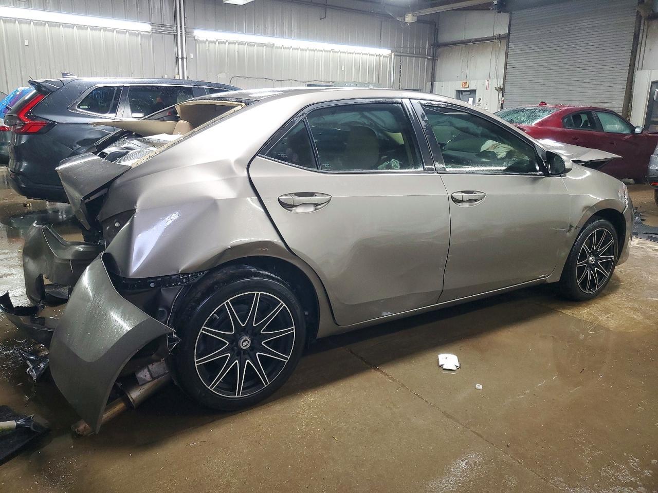 2018 TOYOTA COROLLA